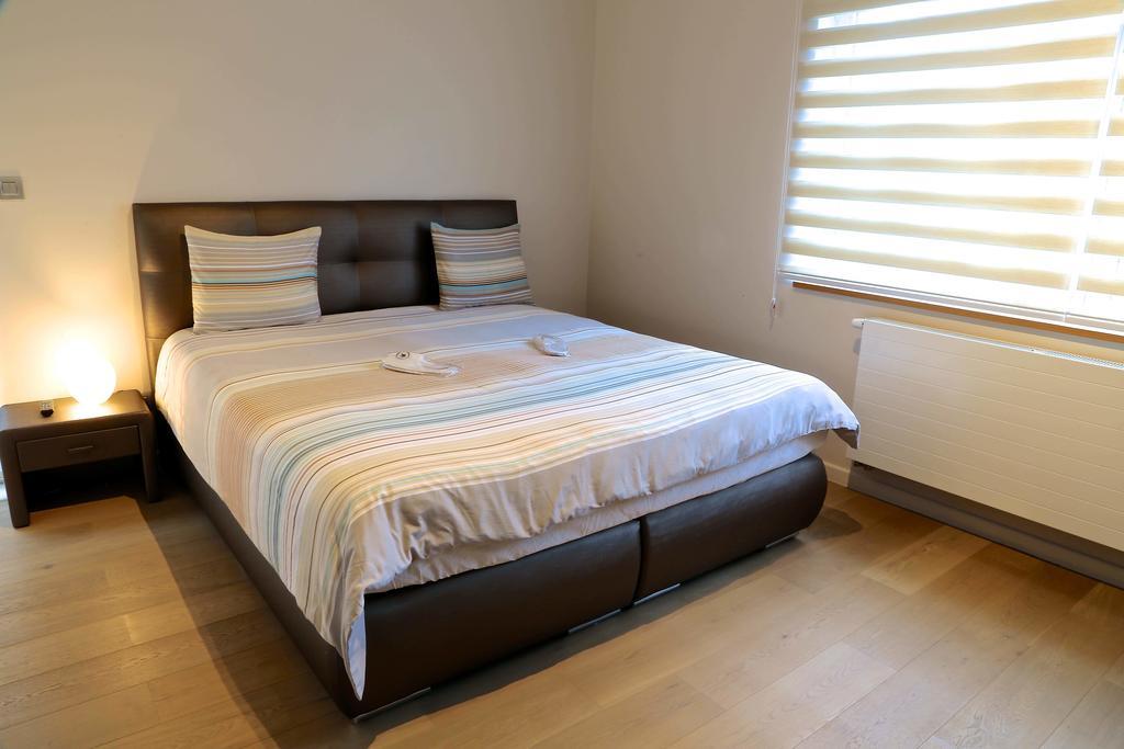 Royal Apartments Βρυξέλλες Δωμάτιο φωτογραφία
